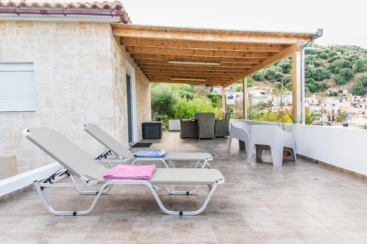 Chic & Spacious House In Rodia Heraklion Bagian luar foto