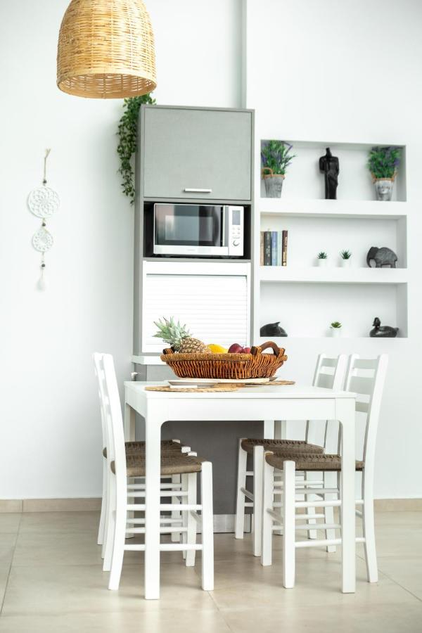 Chic & Spacious House In Rodia Heraklion Bagian luar foto