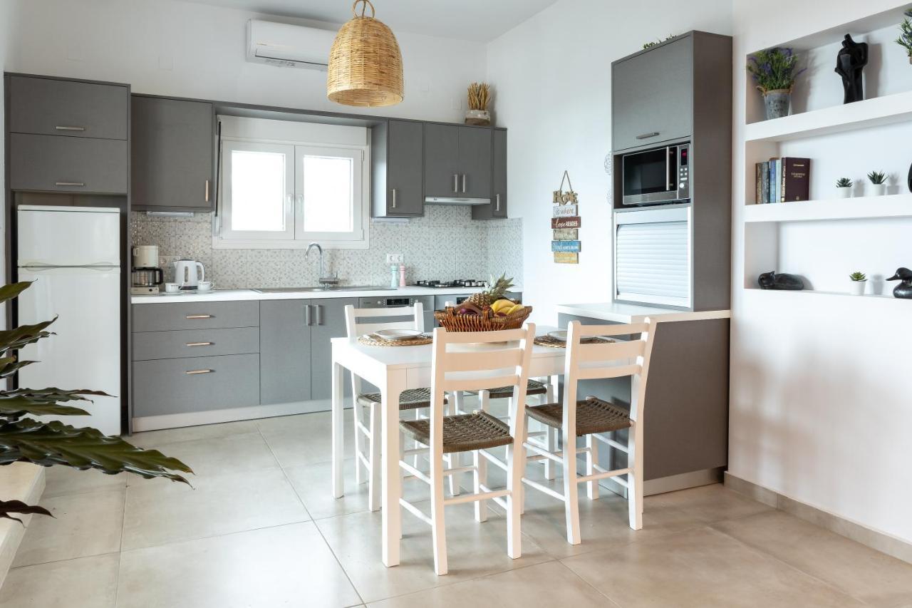 Chic & Spacious House In Rodia Heraklion Bagian luar foto